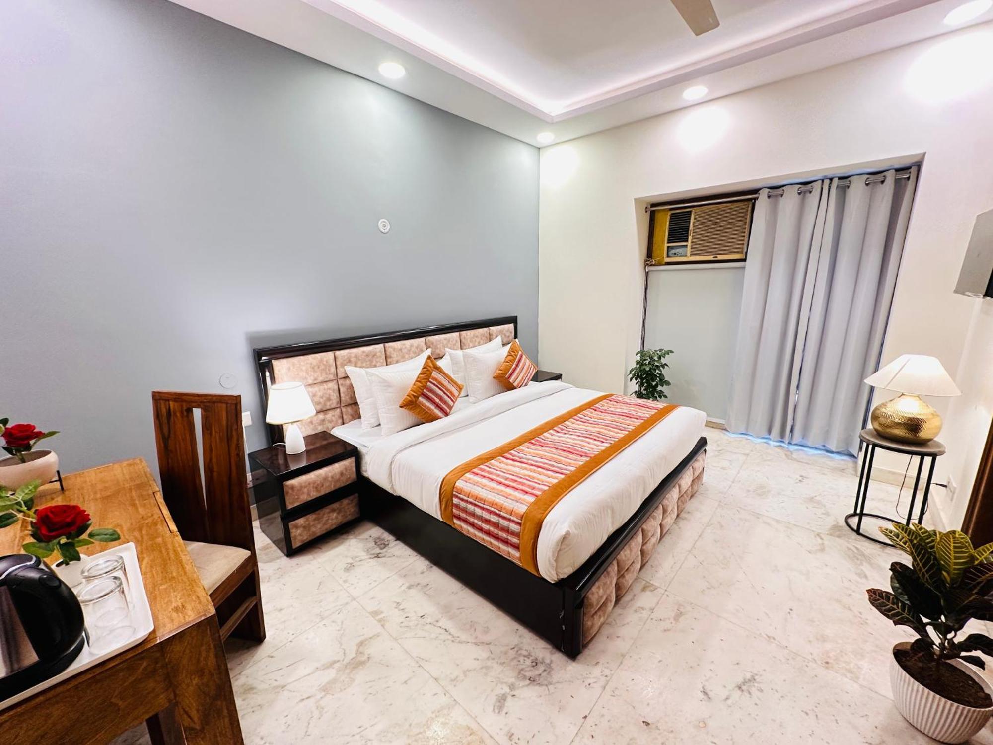 Grove Residency Hauz Khas New Delhi Couple Friendly Hotell Exteriör bild